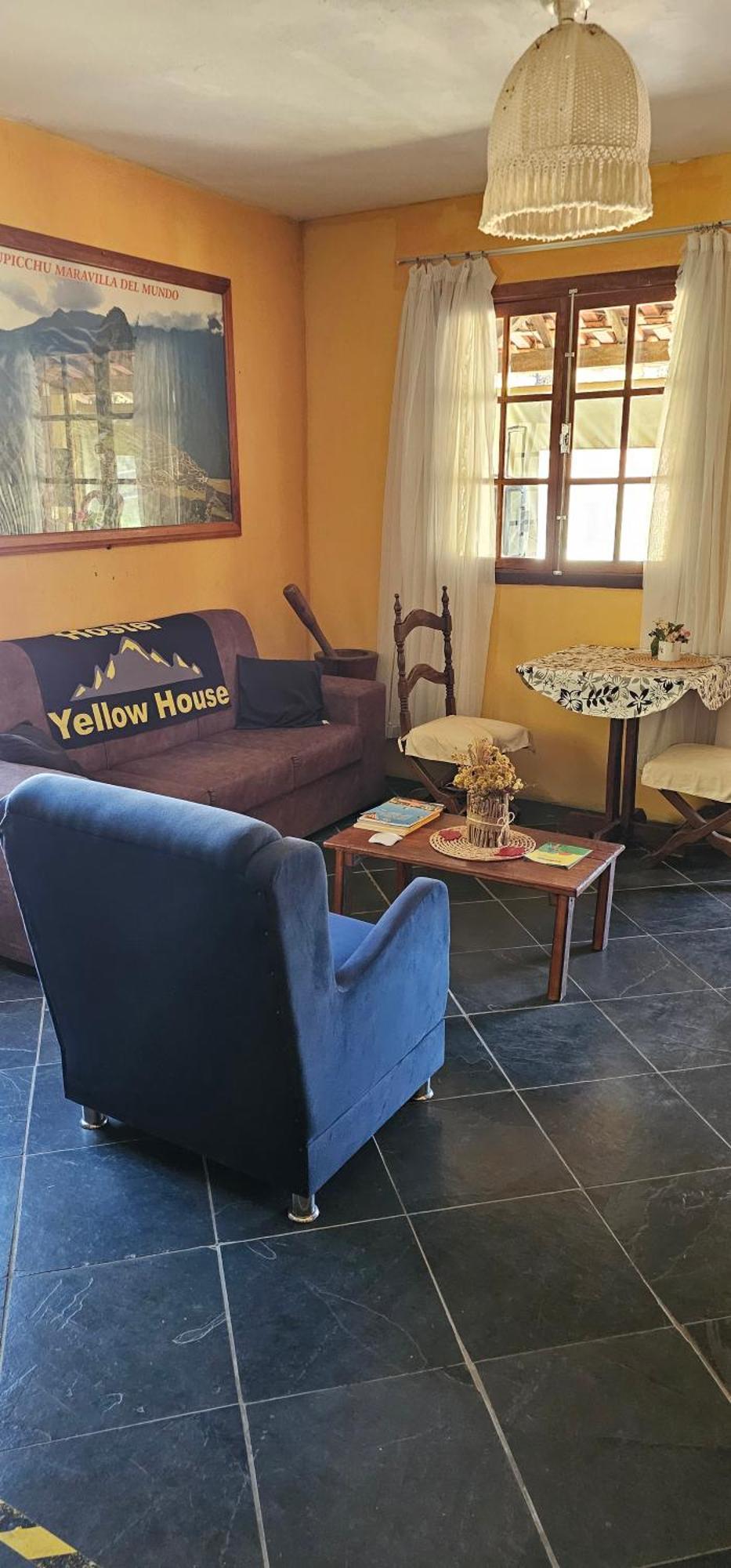 Hostel Yellow House Mg Itamonte Buitenkant foto