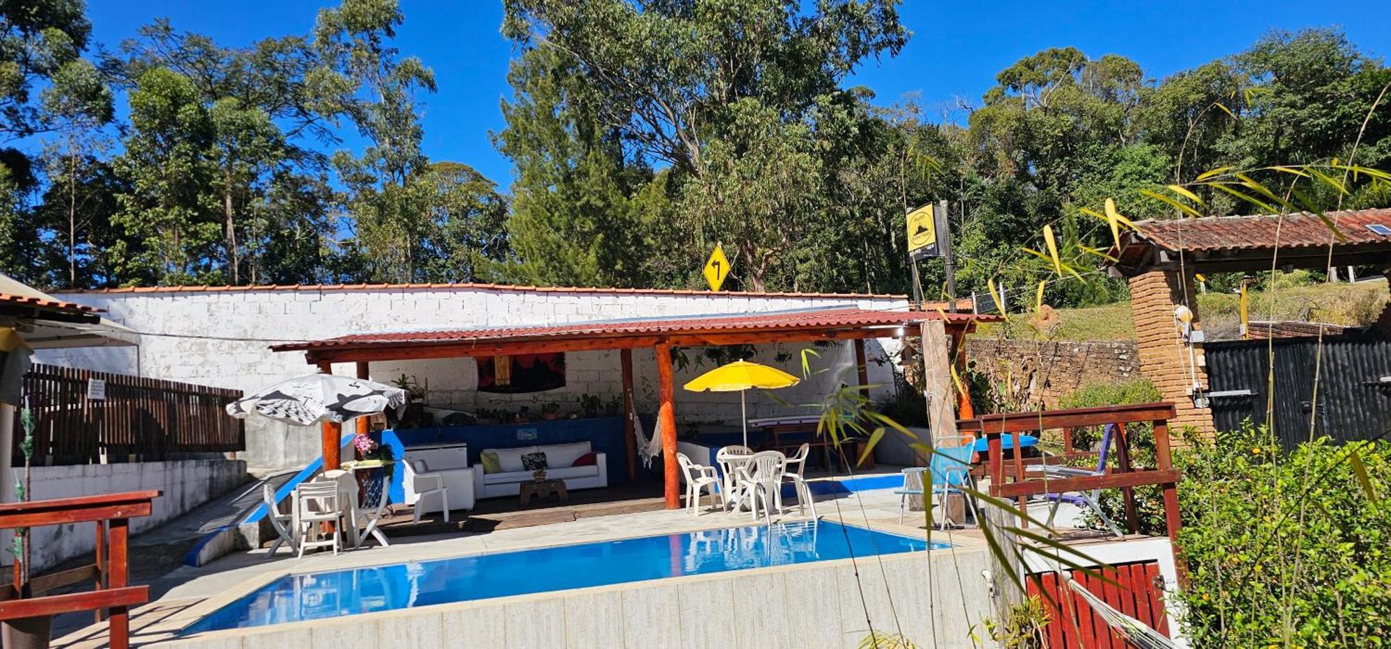 Hostel Yellow House Mg Itamonte Buitenkant foto